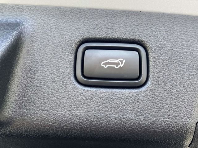 Used 2024 Hyundai Palisade Calligraphy image 19