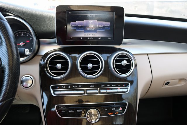 Used 2017 Mercedes-Benz C 300 4MATIC Sedan image 22