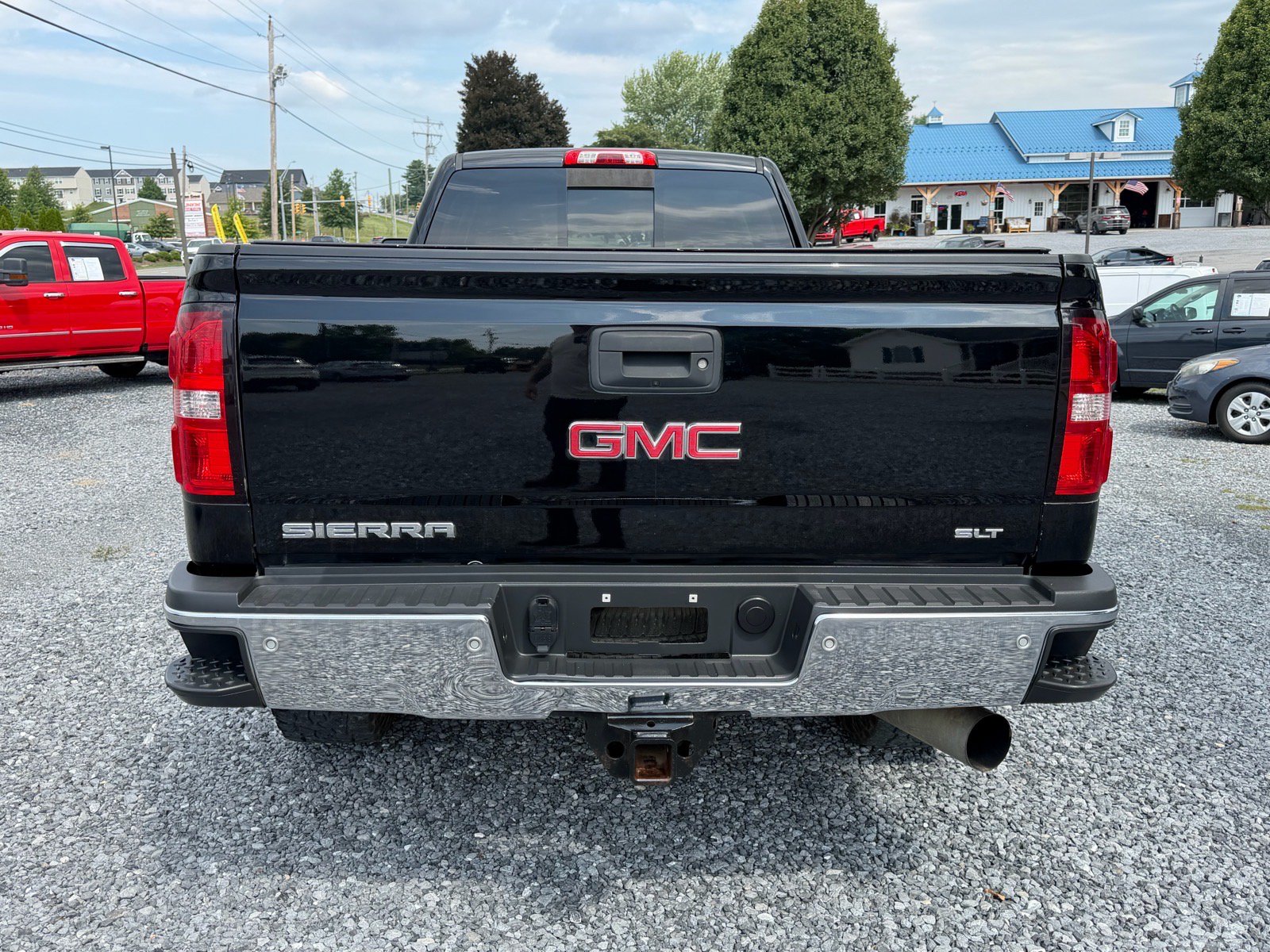 Used 2017 GMC Sierra 2500 SLT w/ Duramax Plus Package AWD/4WD image 4