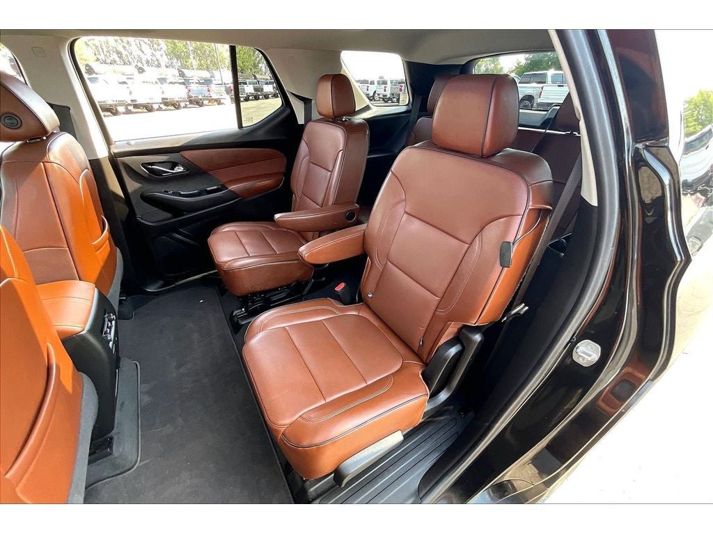 Used 2021 Chevrolet Traverse High Country AWD/4WD image 28