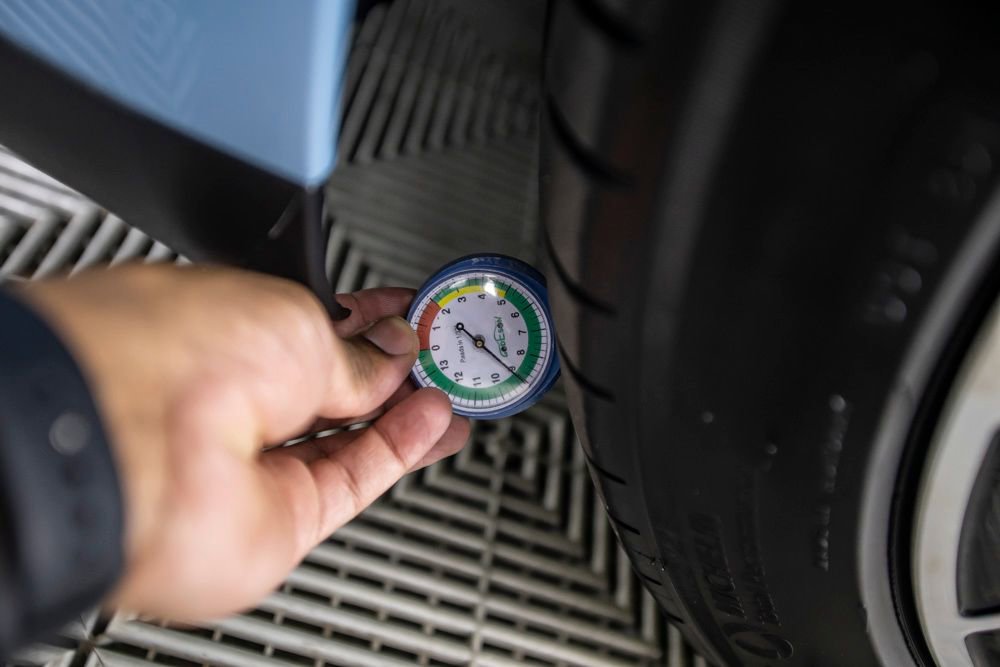 Used 2023 Porsche Taycan w/ Premium Package image 43