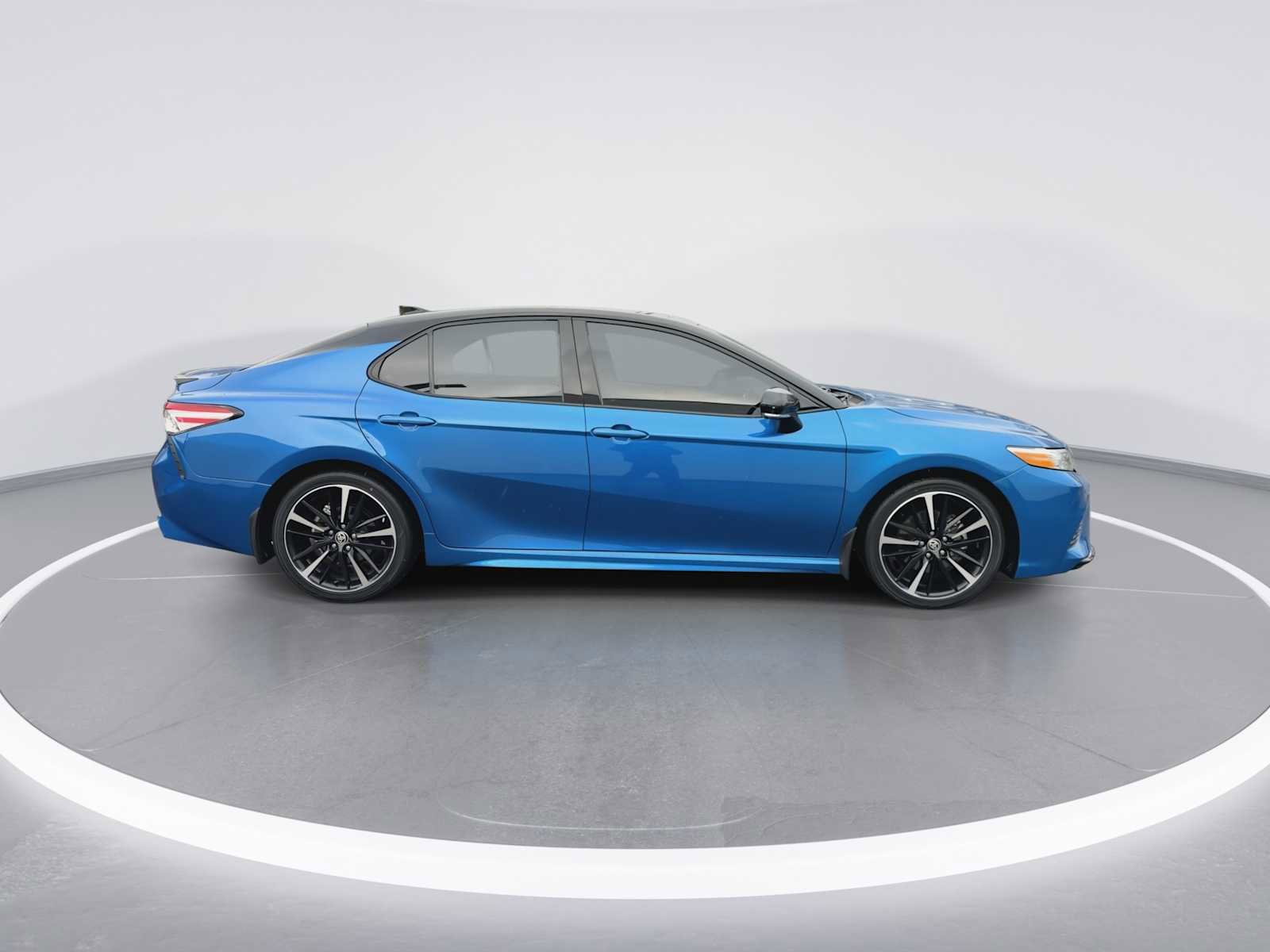 Certified 2020 Toyota Camry XSE w/ Driver Assist Package image 9