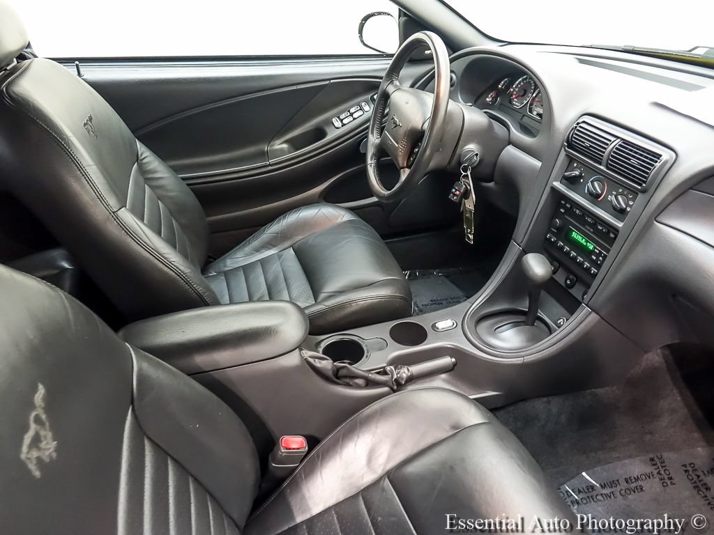 Used 2001 Ford Mustang GT RWD image 18