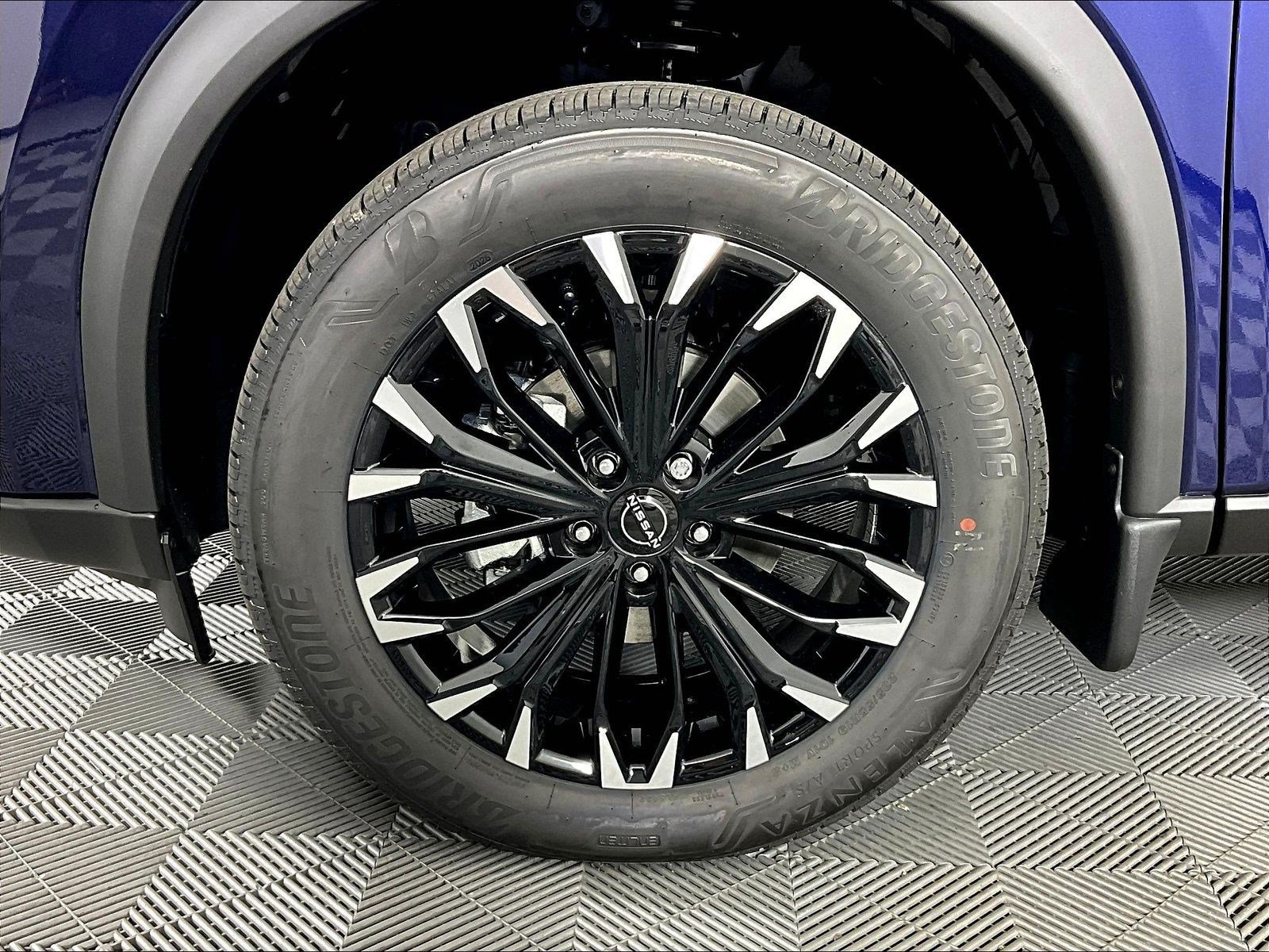 New 2026 Nissan Rogue Dark Armor AWD/4WD image 23