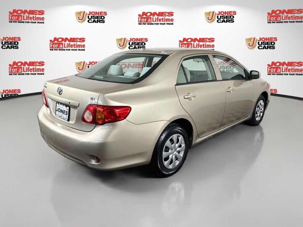 Used 2010 Toyota Corolla LE FWD image 13