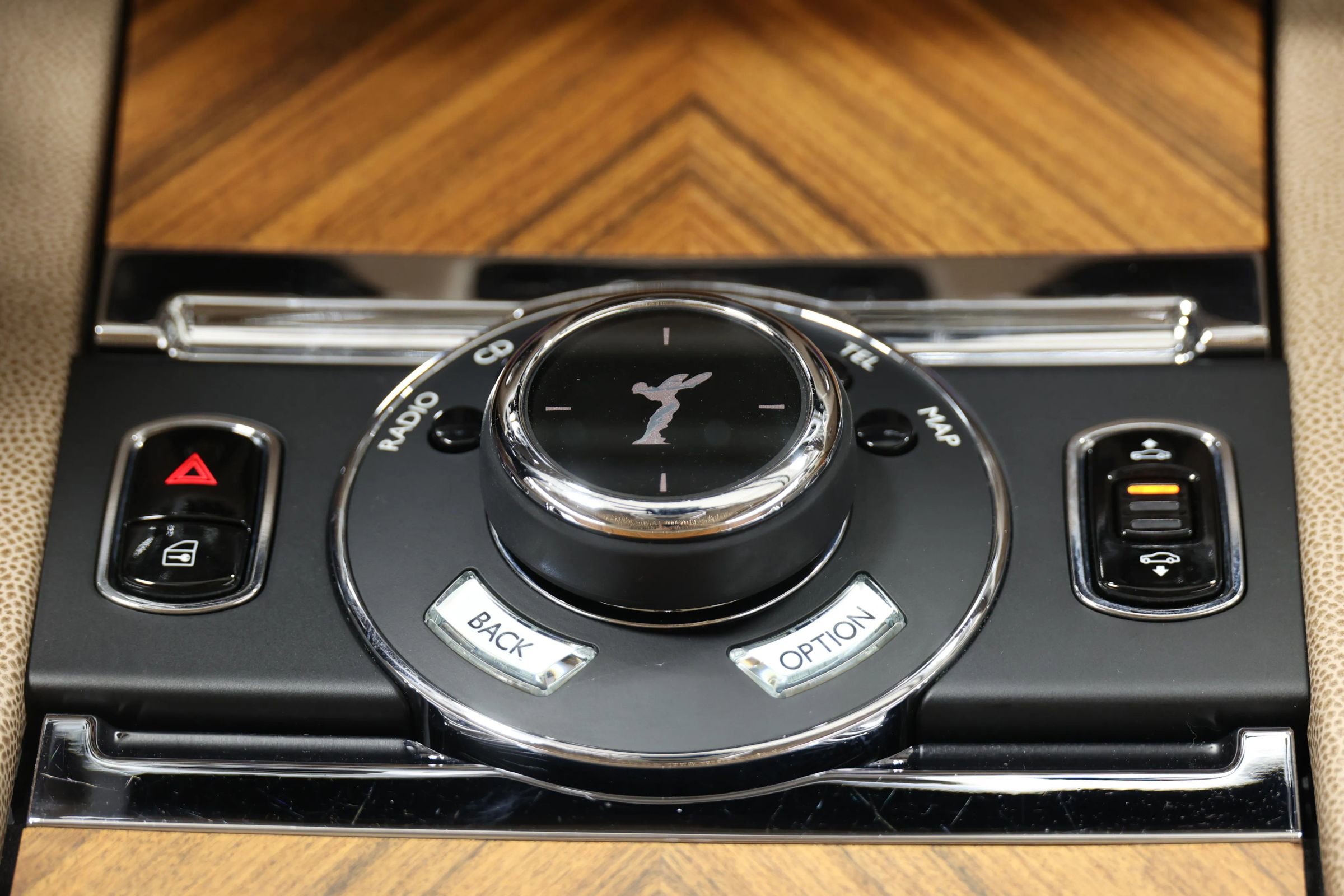 Used 2014 Rolls-Royce Wraith image 56