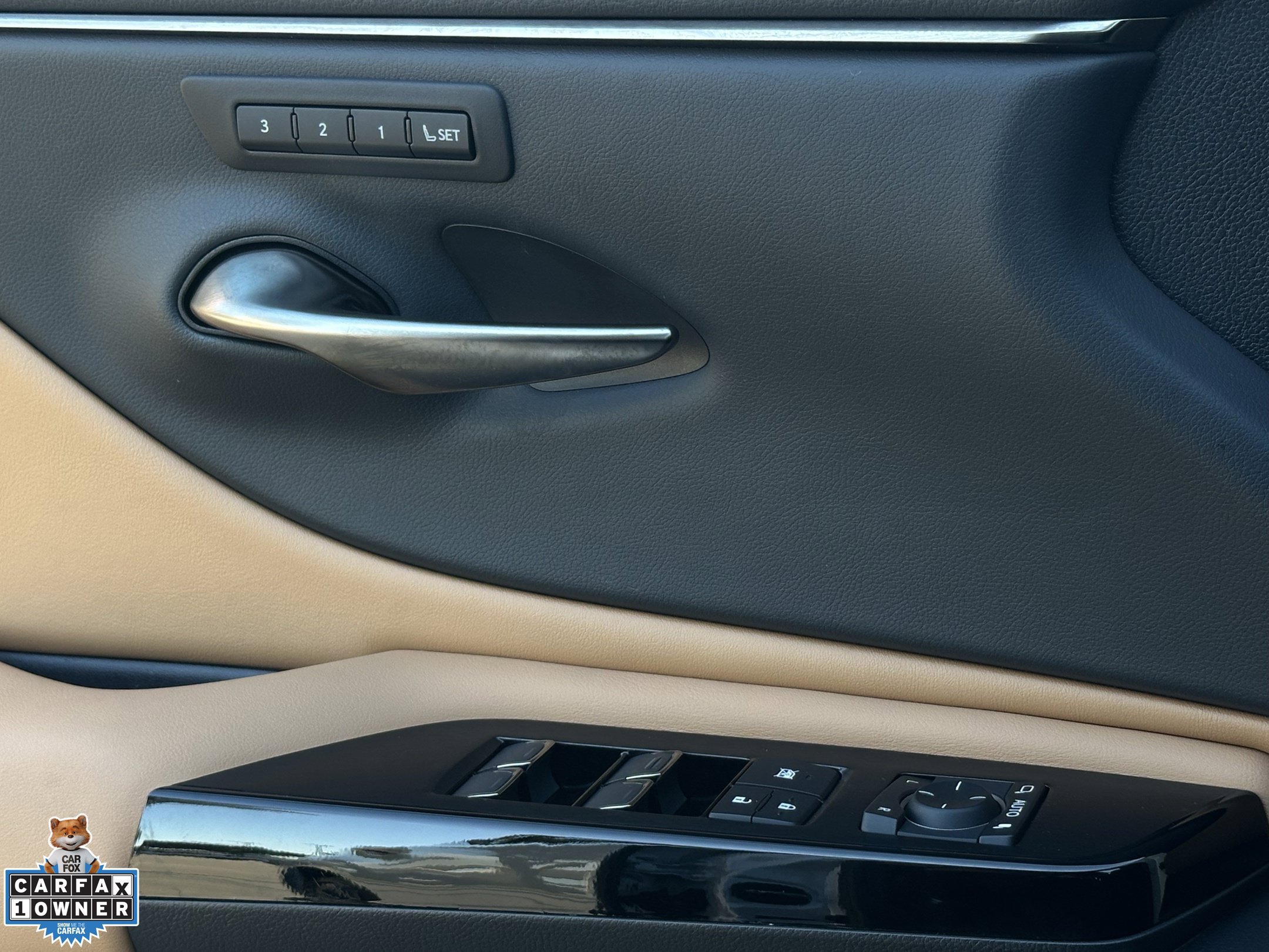 Used 2023 Lexus ES 350 w/ Premium Package FWD image 25
