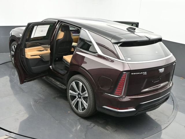 New 2025 Cadillac Escalade IQ Luxury 2 image 59