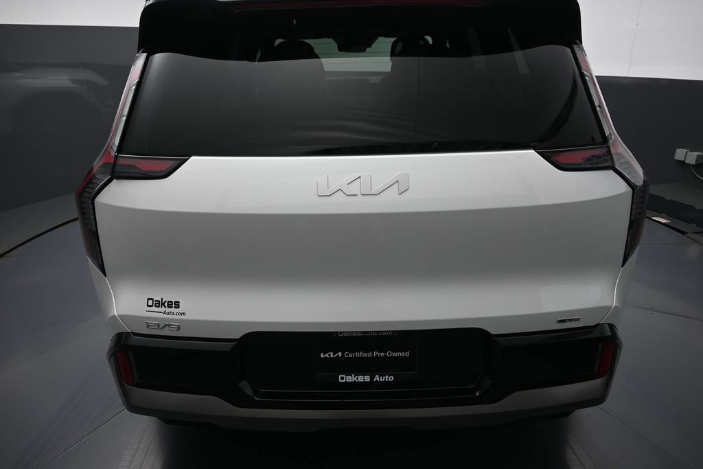 Certified 2024 Kia EV9 GT-Line AWD/4WD image 37