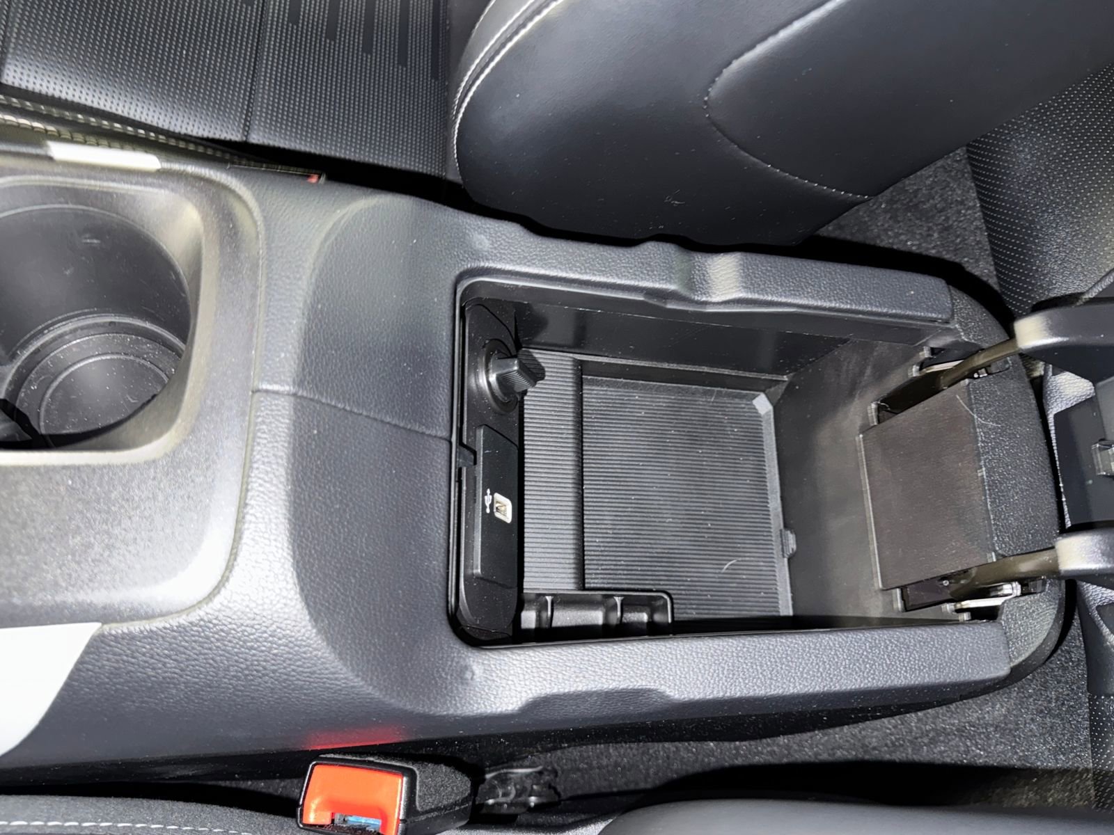 Used 2020 Ford Mustang Shelby GT500 w/ Technology Package RWD image 21