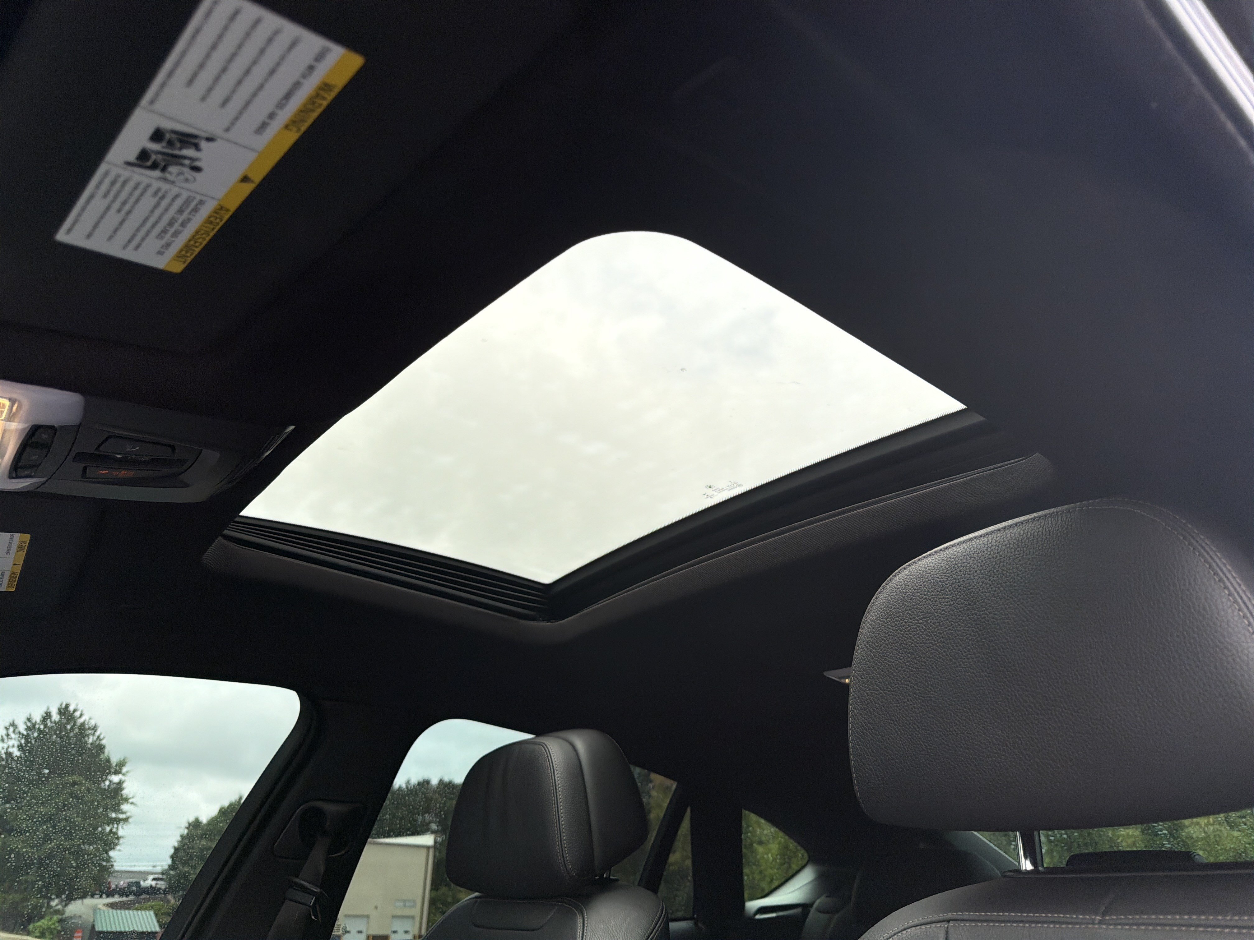 Used 2019 BMW X6 sDrive35i RWD image 10