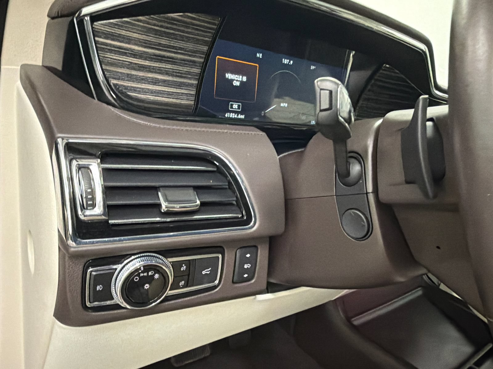 Used 2021 Lincoln Navigator Black Label AWD/4WD image 36