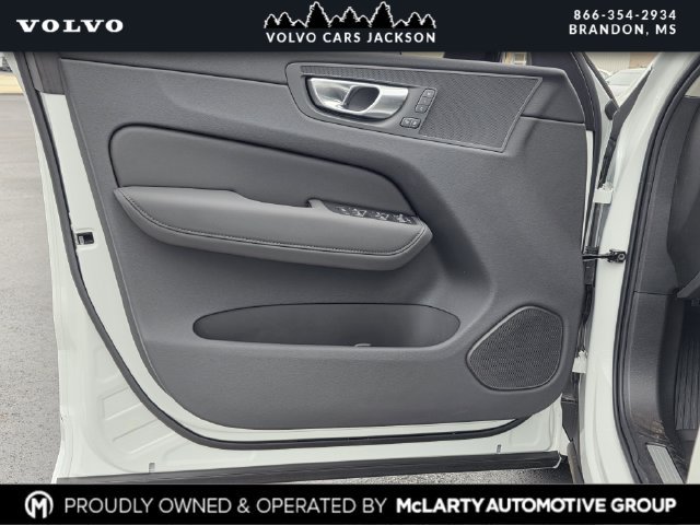 New 2026 Volvo XC60 B5 Plus w/ Protection Package Premier AWD/4WD image 12