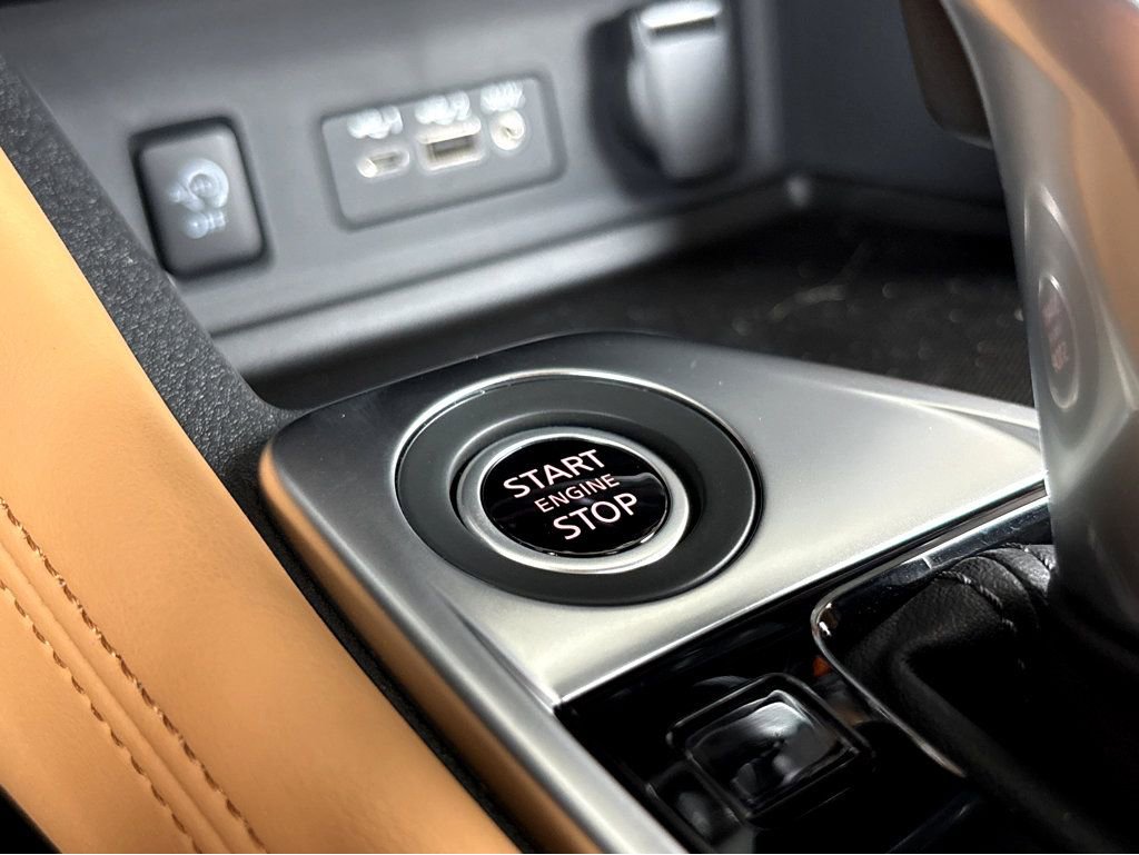 New 2025 Nissan Sentra SV w/ SV Premium Package FWD image 7