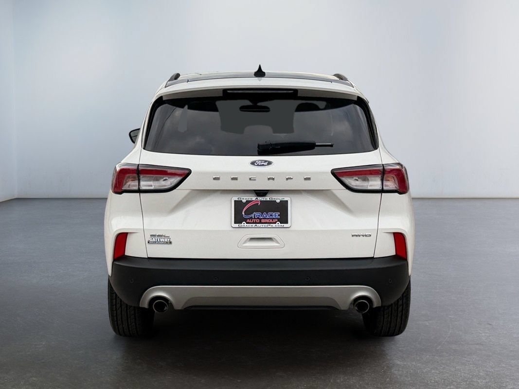 Used 2022 Ford Escape SEL w/ Technology Package AWD/4WD image 6