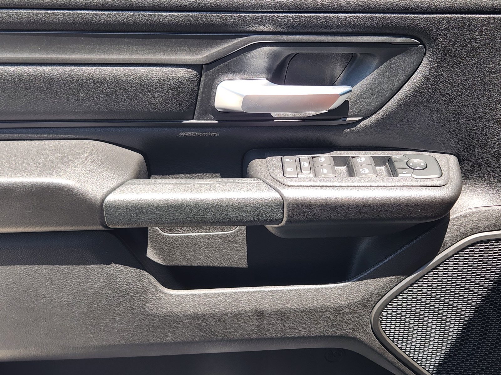 New 2026 RAM 1500 Express RWD image 21