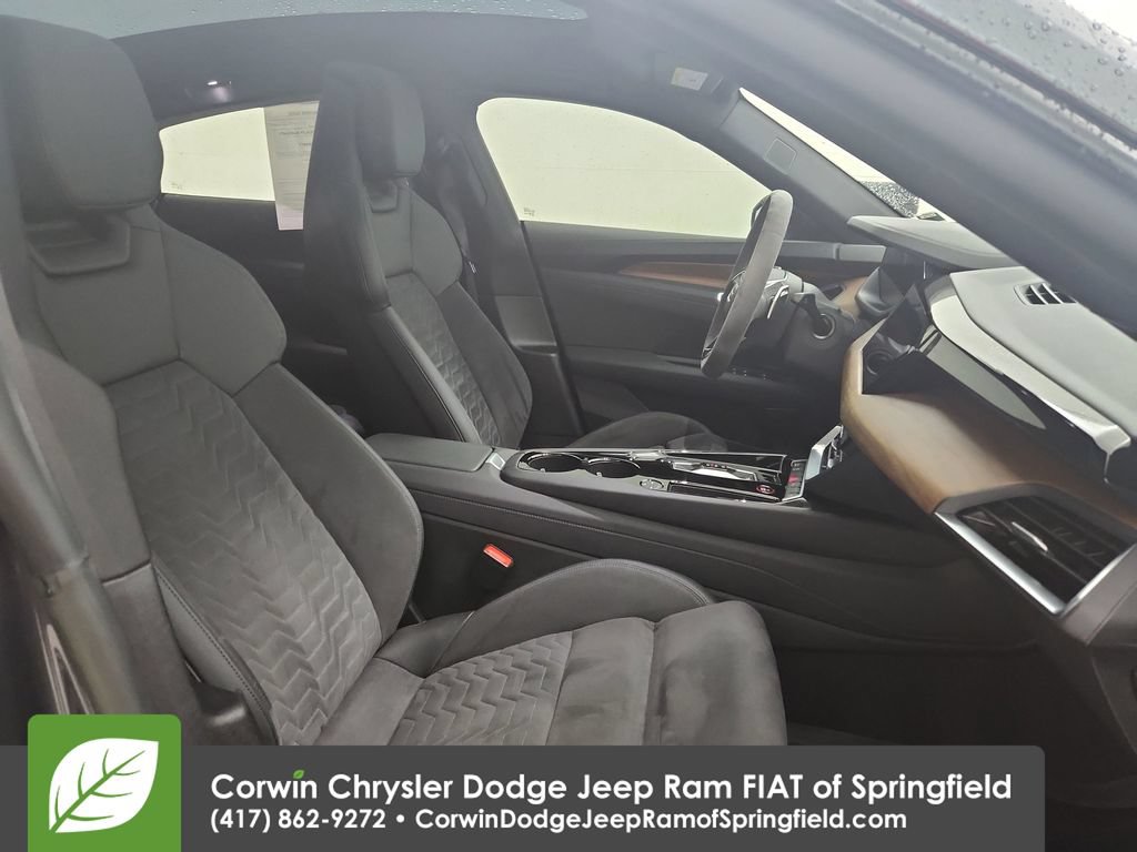 Used 2023 Audi e-tron GT Premium Plus AWD/4WD image 34