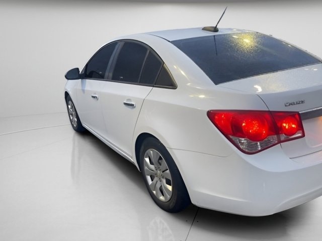 Used 2016 Chevrolet Cruze LS image 14