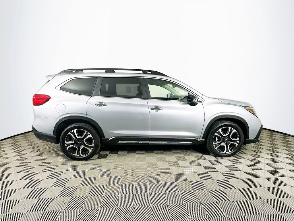 Certified 2024 Subaru Ascent Touring AWD/4WD image 11