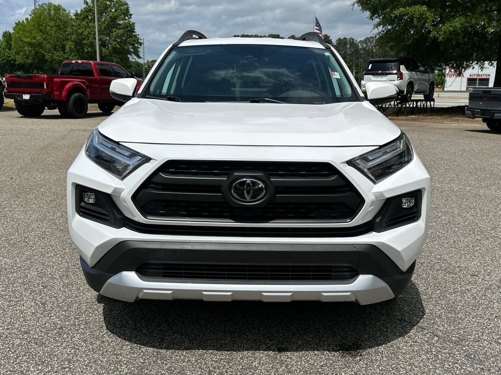 Used 2024 Toyota RAV4 Adventure AWD/4WD image 2
