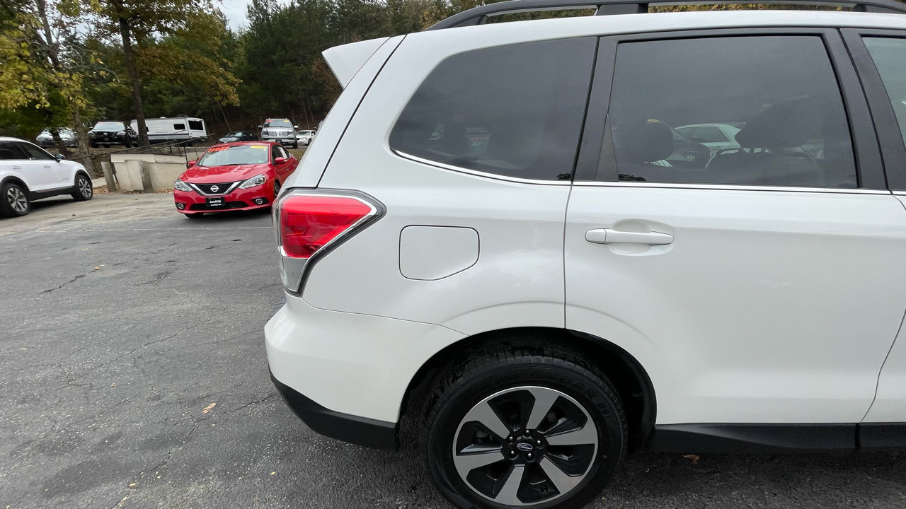 Used 2018 Subaru Forester 2.5i Limited image 9