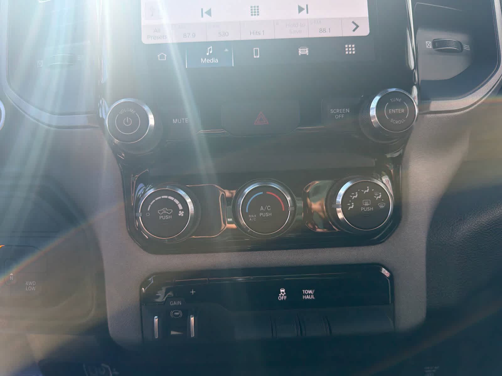 New 2026 RAM 2500 Tradesman AWD/4WD image 29