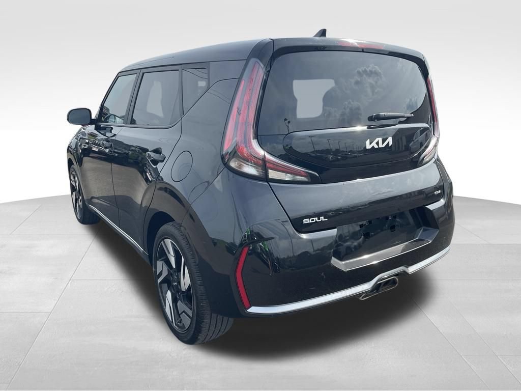 Used 2024 Kia Soul GT-Line FWD image 17