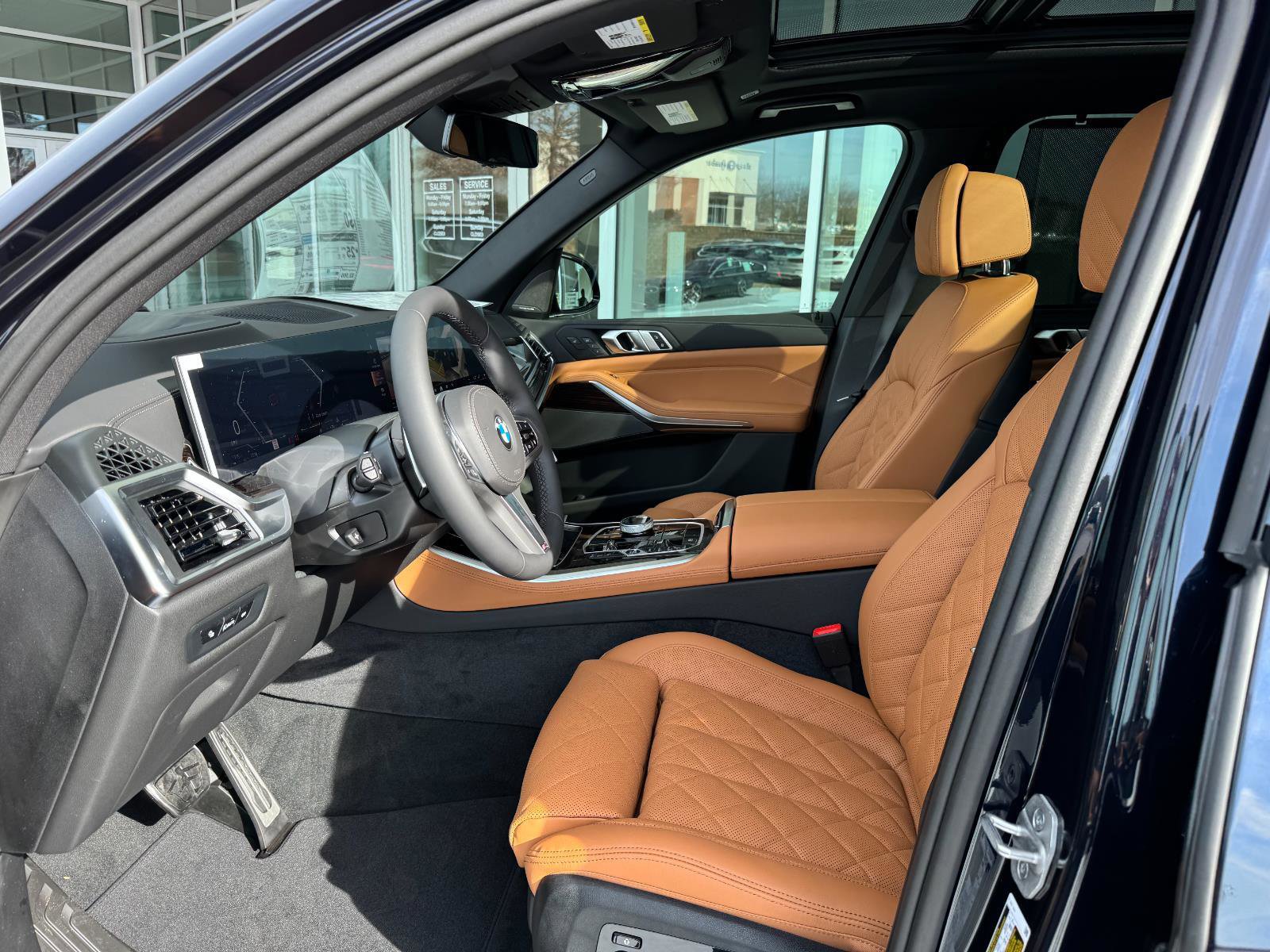 New 2026 BMW X5 sDrive40i image 7