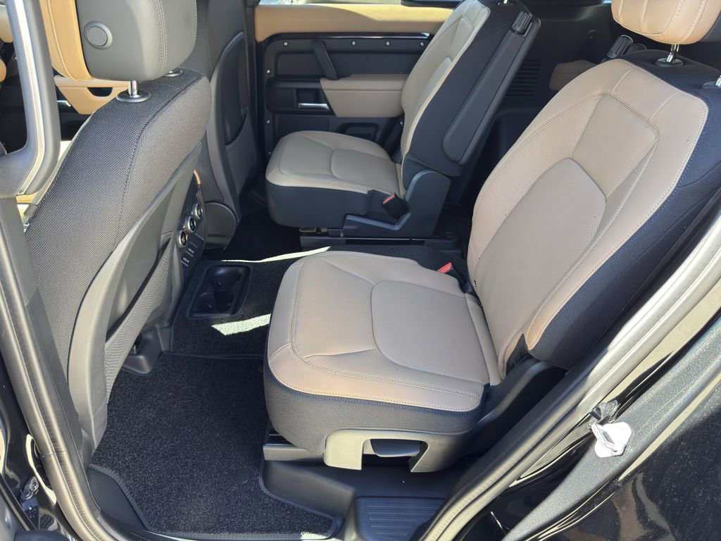 New 2026 Land Rover Defender 130 V8 image 11