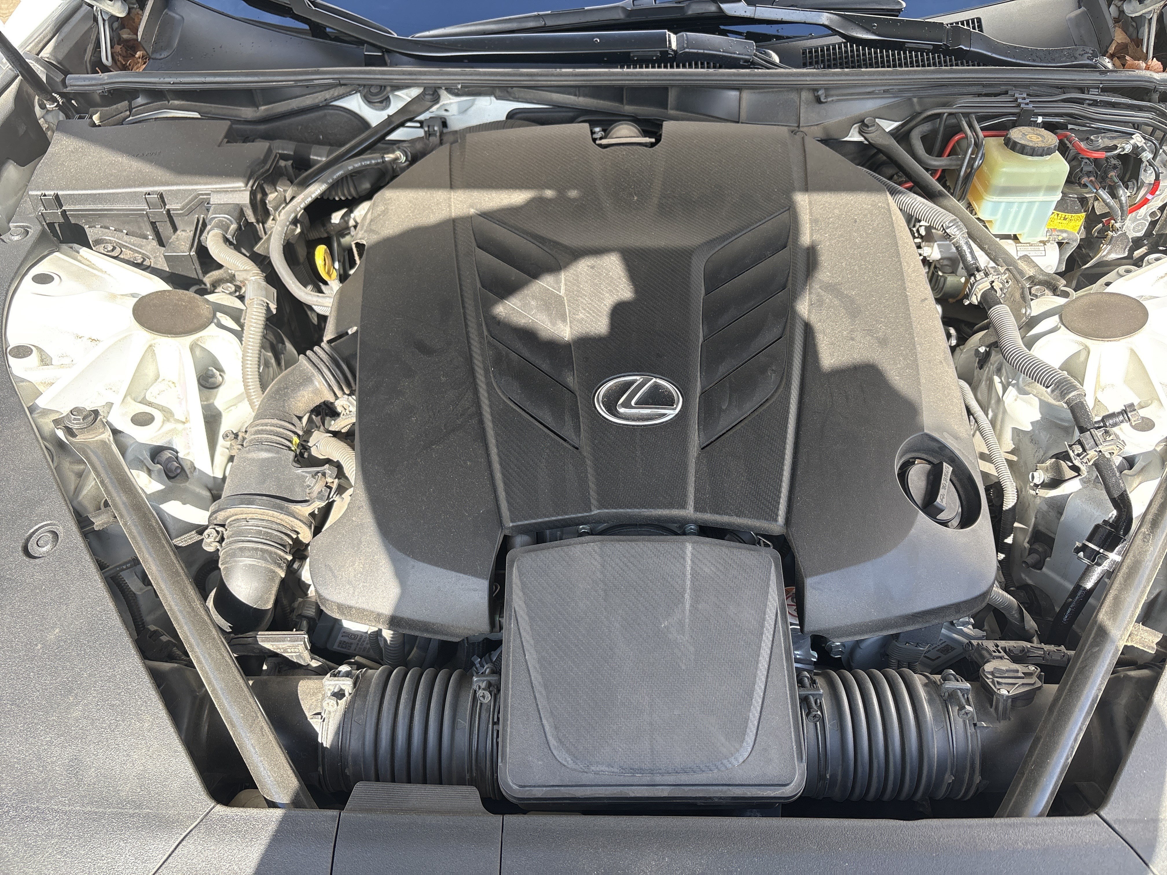 Used 2018 Lexus LC 500 Coupe w/ Performance Package RWD image 33
