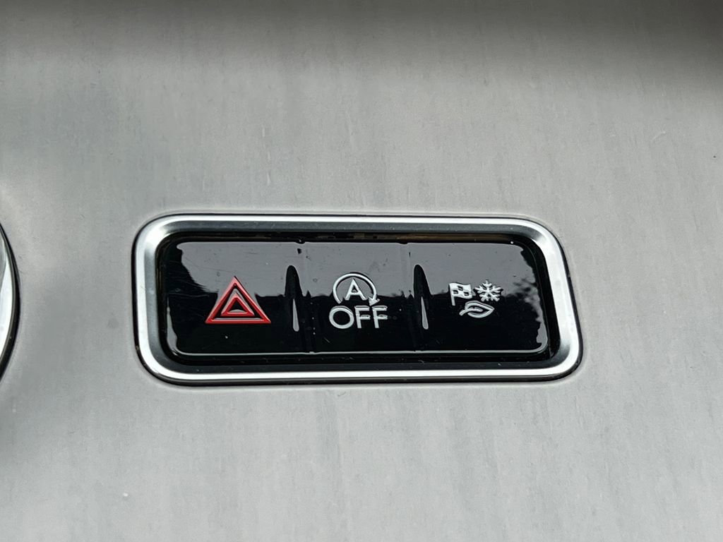 Used 2025 Lincoln Navigator Reserve w/ Jet Appearance Package image 30