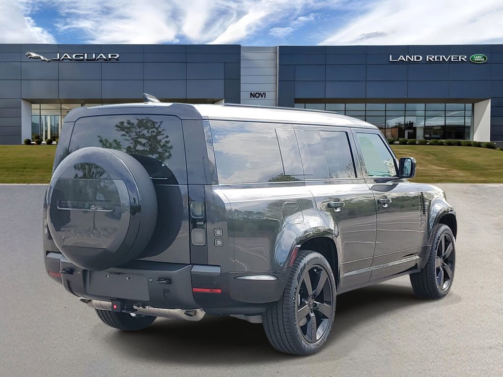 New 2026 Land Rover Defender 130 X-Dynamic SE AWD/4WD image 3