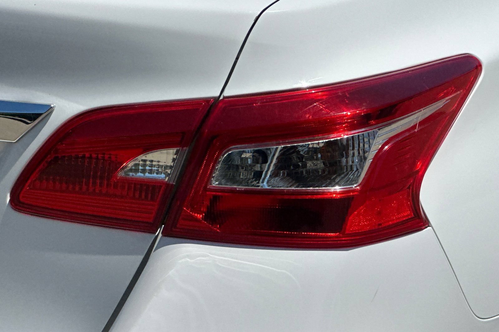 Used 2019 Nissan Sentra S FWD image 44
