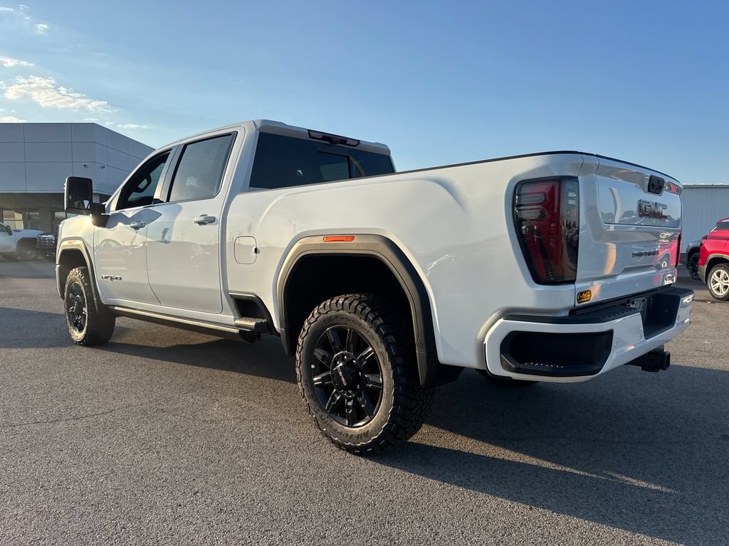 New 2026 GMC Sierra 2500 AT4 w/ AT4 Premium Plus Package AWD/4WD image 4