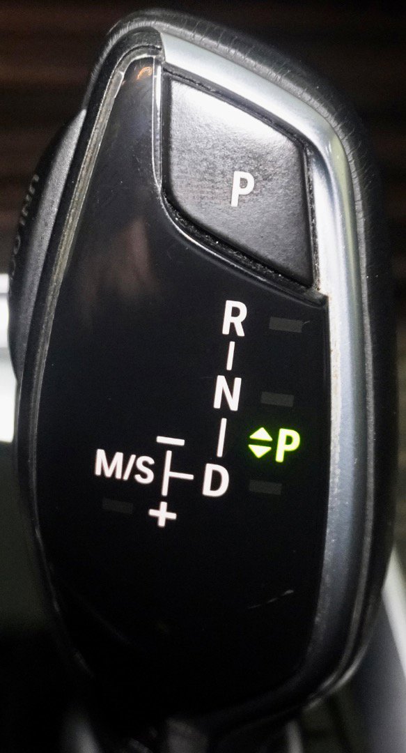 Used 2018 BMW 540i xDrive image 27