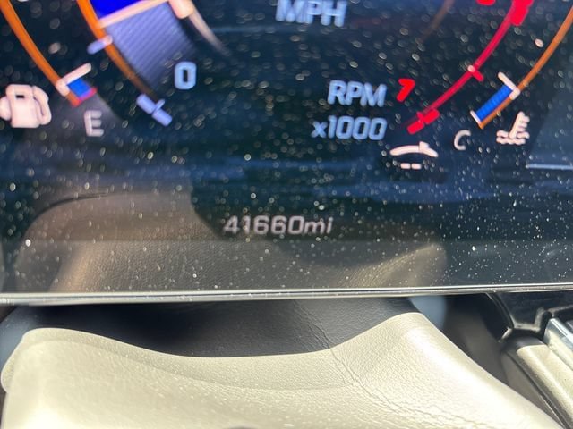 Certified 2025 Chevrolet Suburban Z71 AWD/4WD image 16
