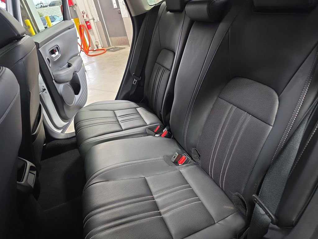 Used 2024 Honda HR-V EX-L image 13