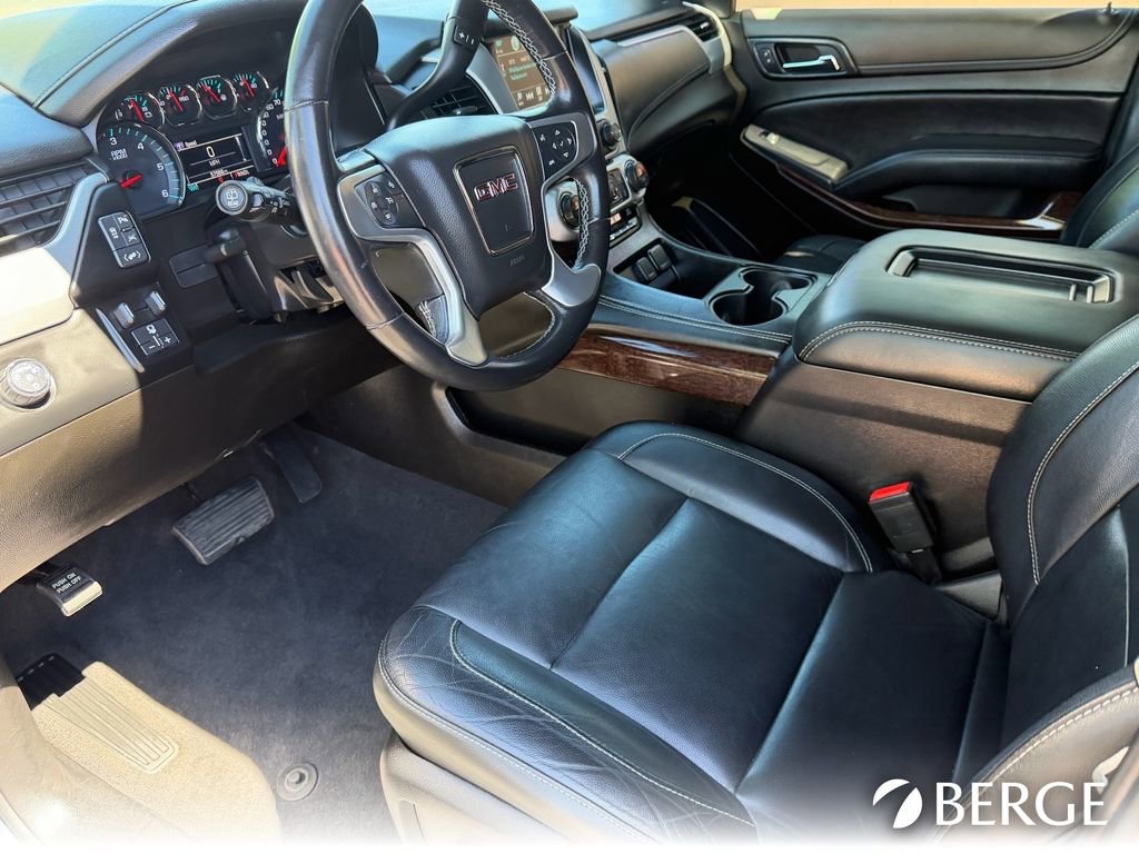 Used 2019 GMC Yukon SLT w/ HD Trailering Package image 20