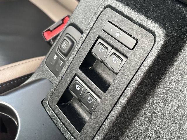 Used 2023 Ford Bronco Wildtrak image 20