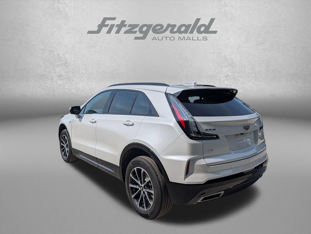 Used 2024 Cadillac XT4 Sport AWD/4WD image 8
