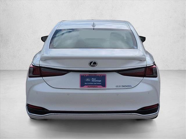 Used 2020 Lexus ES 300h w/ Premium Package image 7