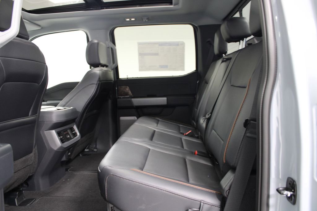 New 2026 Ford F250 Lariat w/ Chrome Package image 26