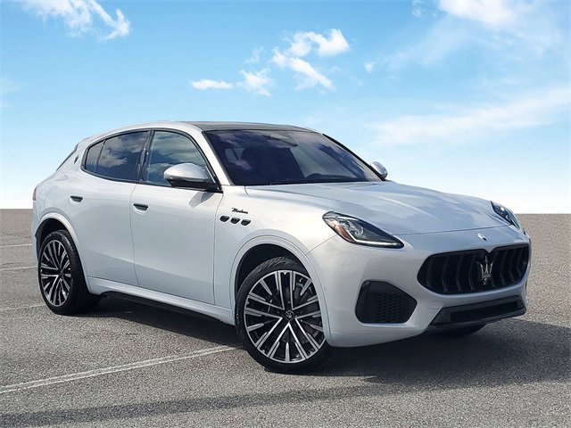 New 2025 Maserati Grecale Modena