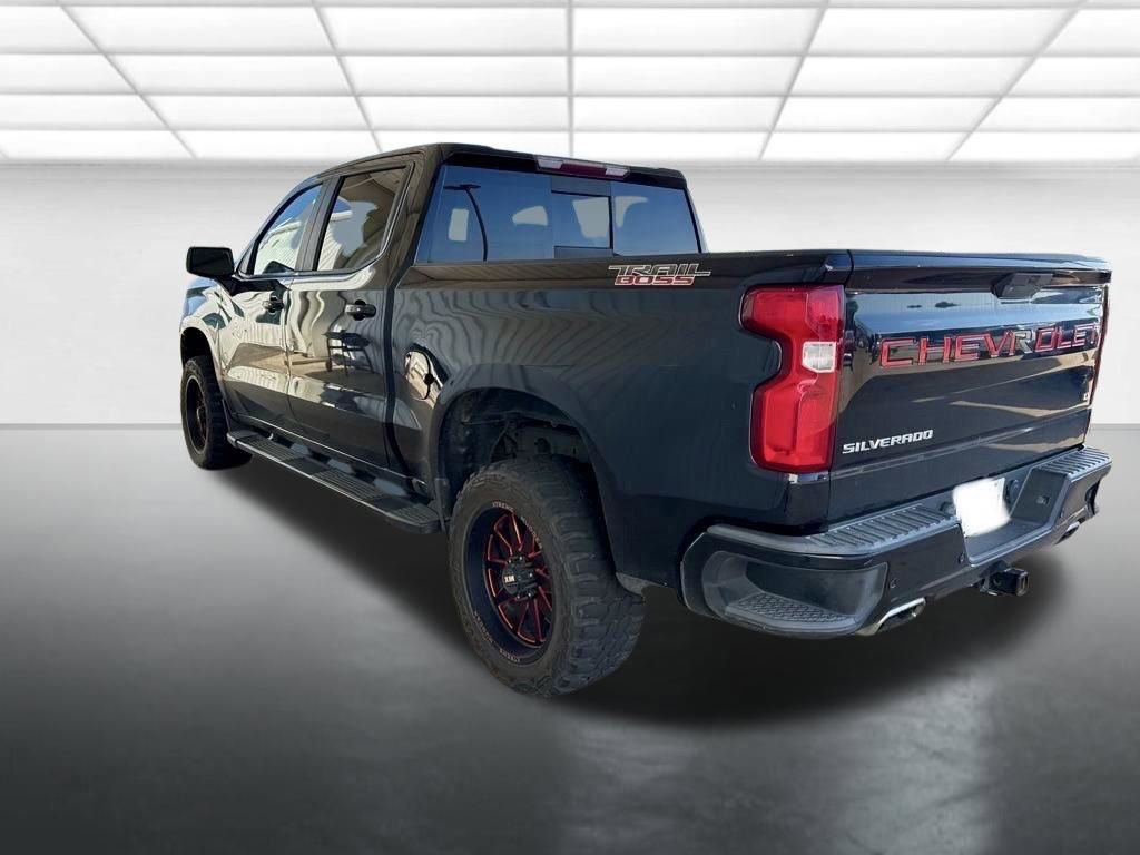 Used 2019 Chevrolet Silverado 1500 LT Trail Boss AWD/4WD image 3