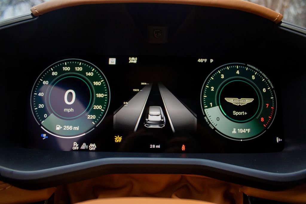 New 2026 Aston Martin DBX 707 image 13