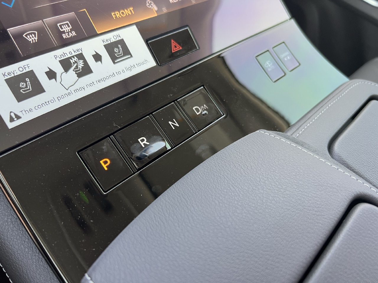 New 2027 INFINITI QX80 Luxe RWD image 17