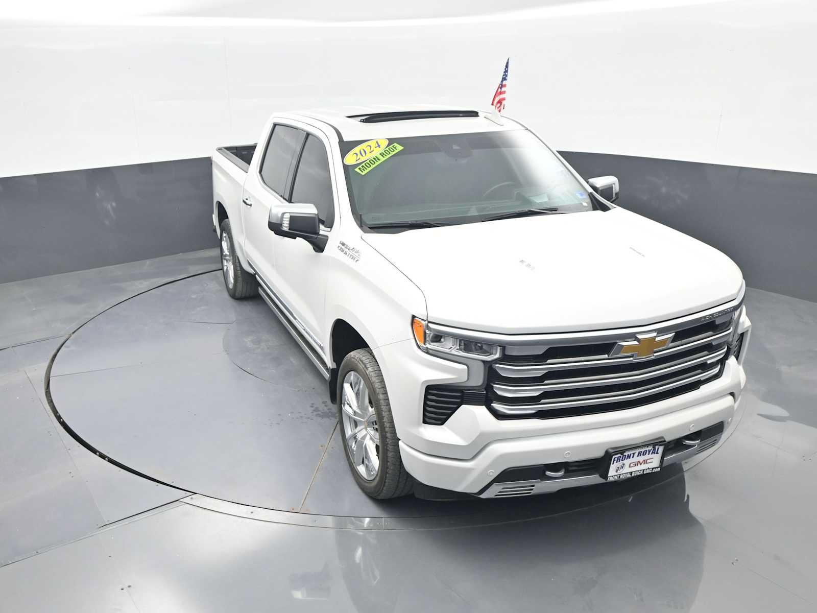 Used 2024 Chevrolet Silverado 1500 High Country w/ High Country Premium Package AWD/4WD image 33