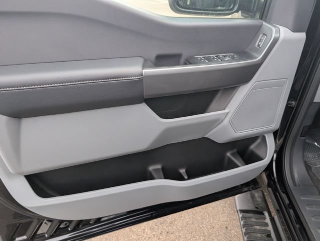 New 2026 Ford F250 XL w/ STX Appearance Package AWD/4WD image 15