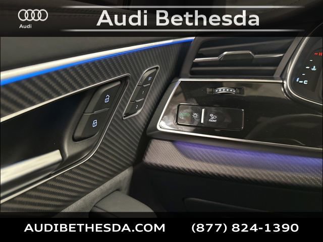 New 2026 Audi RS Q8 performance image 14