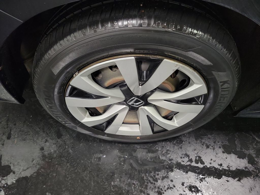 Used 2023 Honda Civic LX image 11